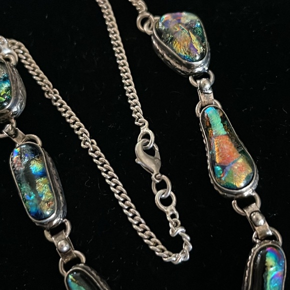 Necklace ~ Iridescent Colors! Hints of orange green blue gold purple - Picture 6 of 9